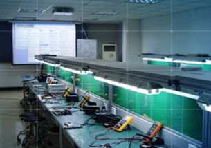 电脑维修班 掌握计算机及办公设备维修技能，开启职业新篇章